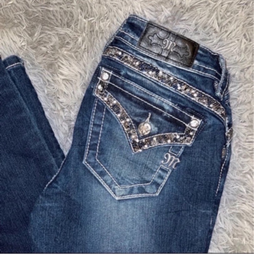 Miss Me Jeans Mid Rise Straight Size 26